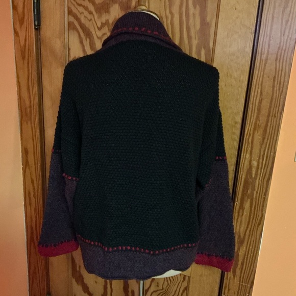 Little Journeys Boho Knit Sweater Tassel Neck Black Burgundy Pullover - Picture 7 of 10